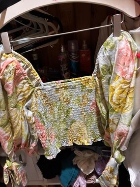 Express Floral Smocked Puff-Sleeve Crop Top - Pink, Yellow & Green